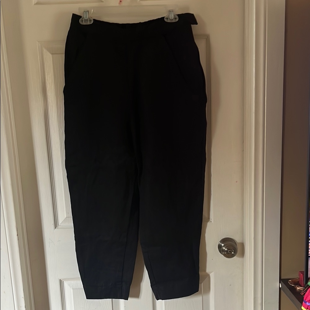 Women black pant
